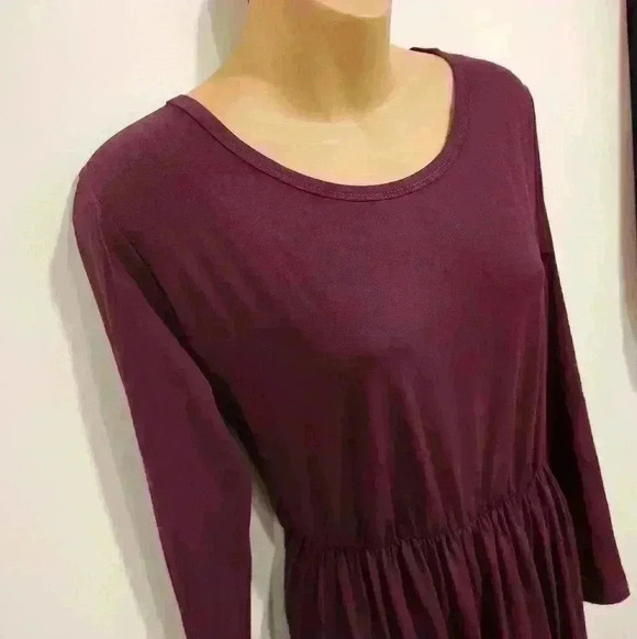 NEW NWT Women's Kabayare Maroon ORIGINAL Milk Silk Maxi Dress - Picture 3 of 10